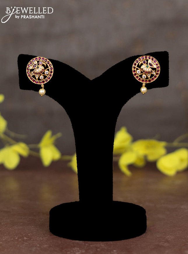 Pearl necklace peacock design with kemp & cz stones and pearl hangings