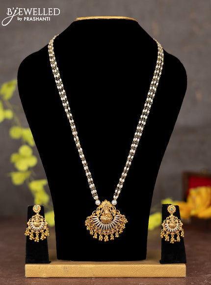 Pearl necklace lakshmi pendant with kemp & cz stones and pearl hangings