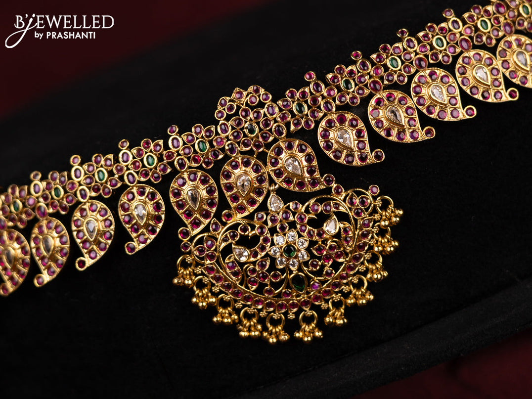 Antique hip chain manga pattern with kemp & cz stones and golden beads hangings