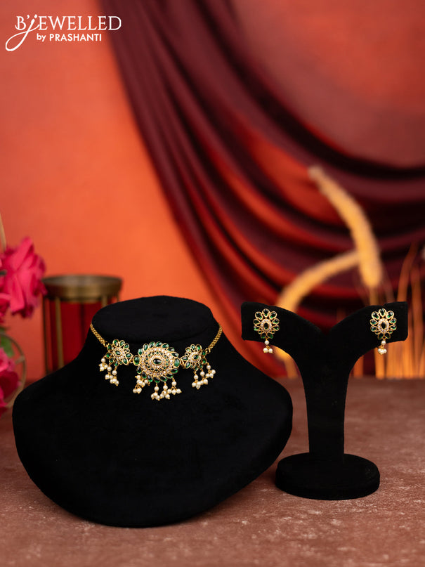 Antique choker with emerald & cz stones and pearl hangings
