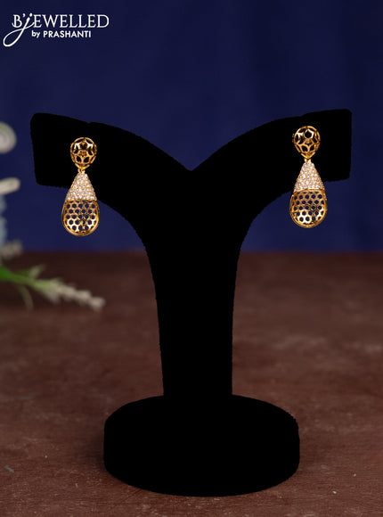 Zircon necklace with cz stones in gold finish