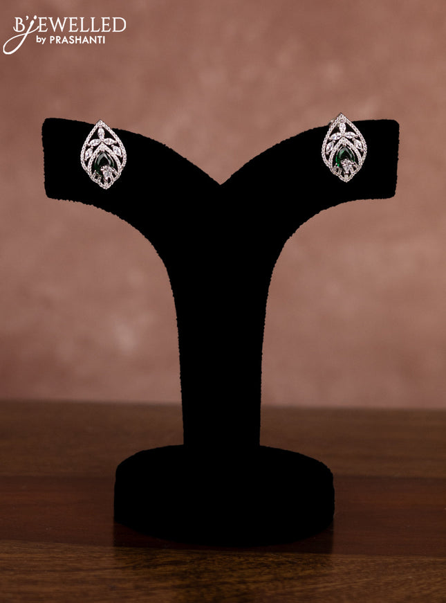 Beaded green choker with emerald and cz stones in zircon finish
