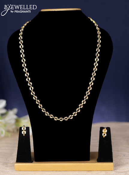 Zircon haram with cz stones in gold finish