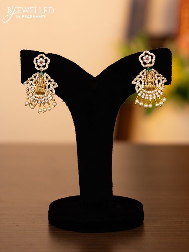 Pearl necklace lakshmi pendant with kemp & cz stones and pearl hangings