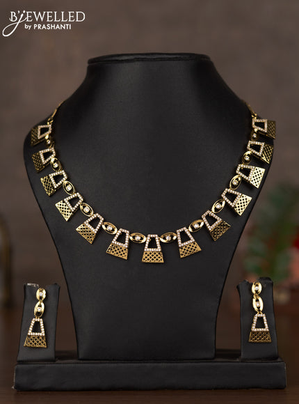 Necklace with cz stones in victorian finish