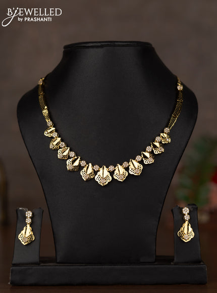 Necklace with cz stones in victorian finish