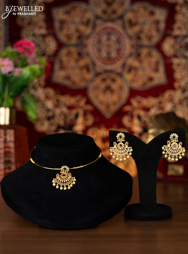 Antique ring type choker peacock design with kemp & cz stones and pearl hangings