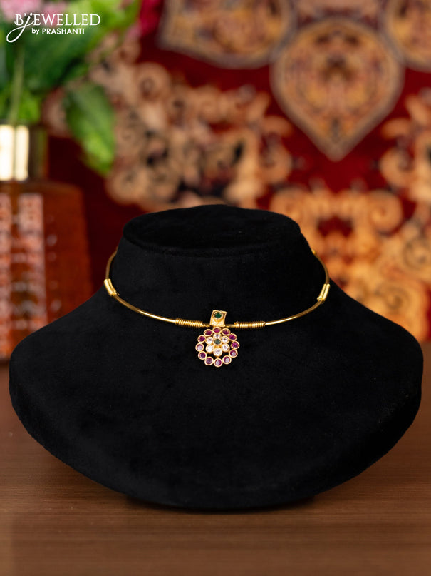 Antique ring type choker with kemp and cz stones