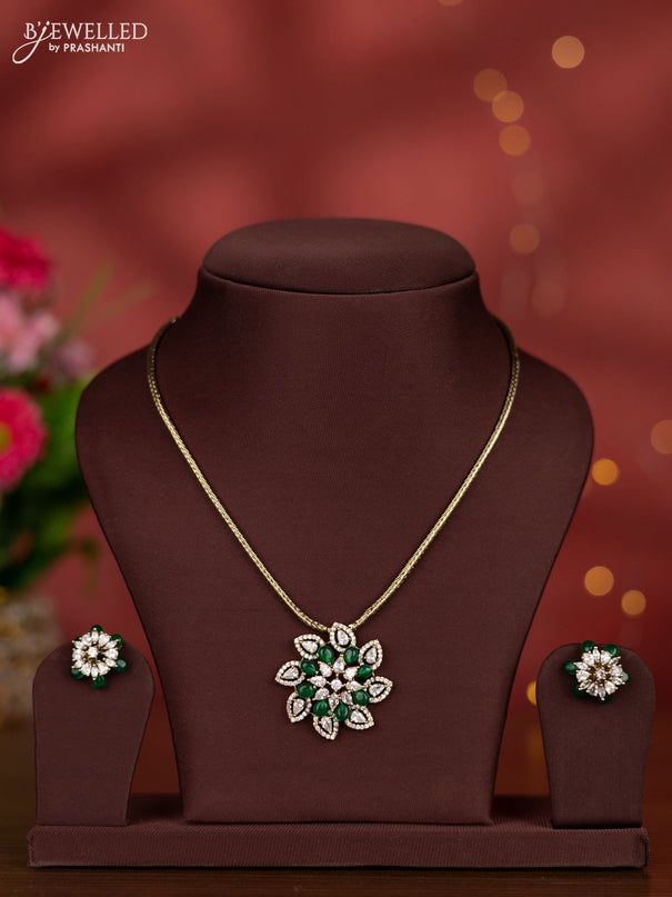 Necklace with green beads and cz stones in victorian finish