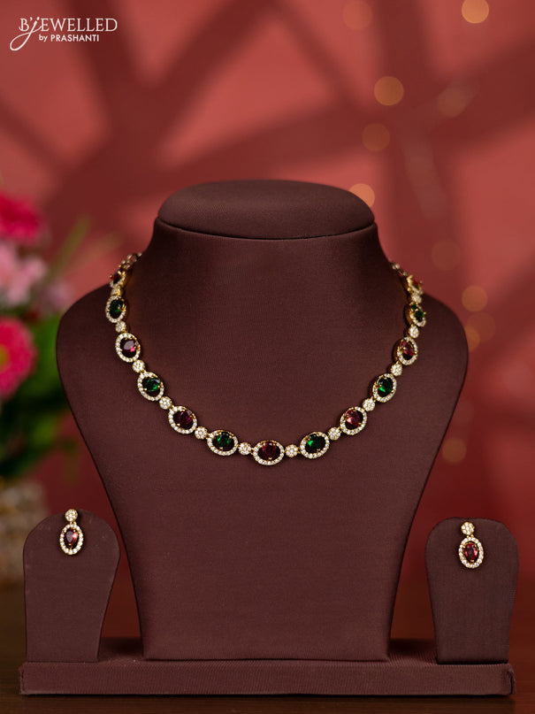 Necklace with kemp and cz stones in victorian finish