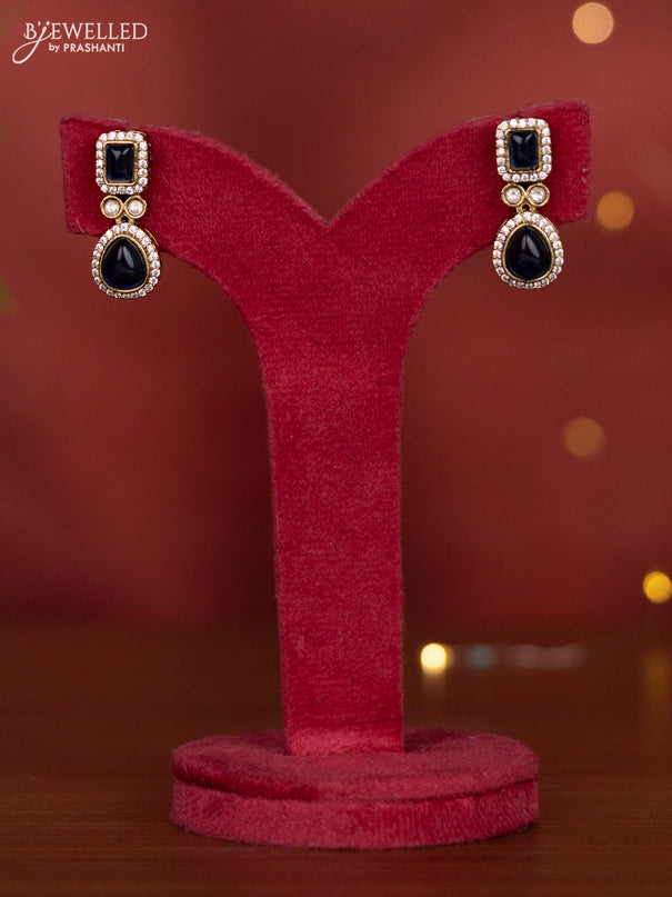 Necklace with sapphire and kundan & cz stones in victorian finish