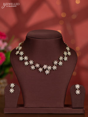 Necklace with cz stones in victorian finish