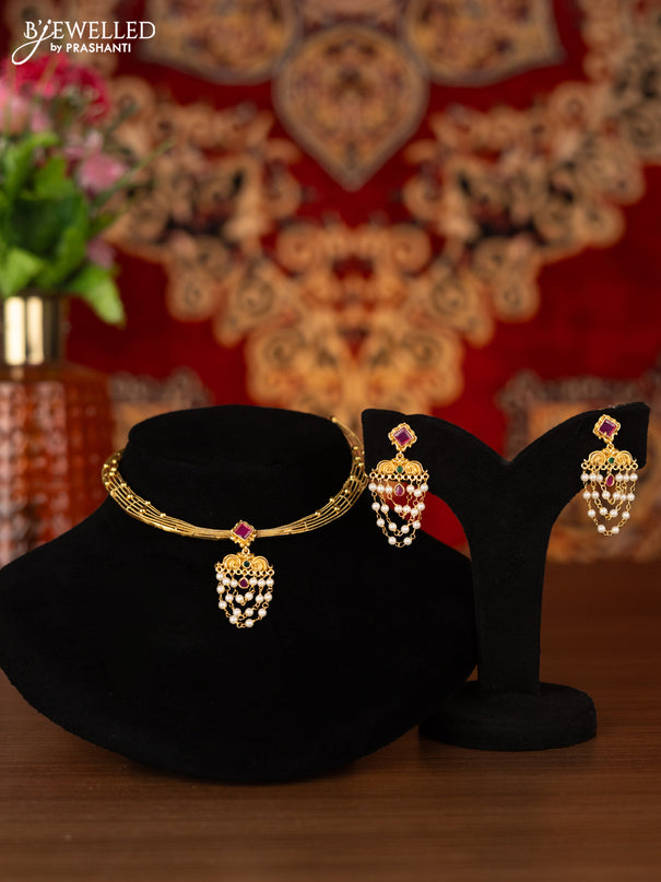 Antique ring type choker with kemp stones and pearl hangings