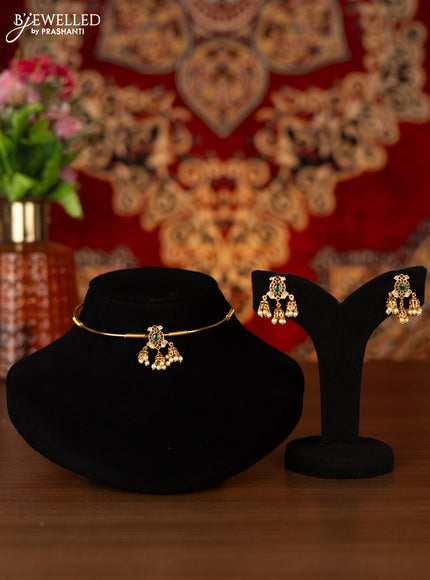 Antique ring type choker with kemp & cz stones and pearl hangings