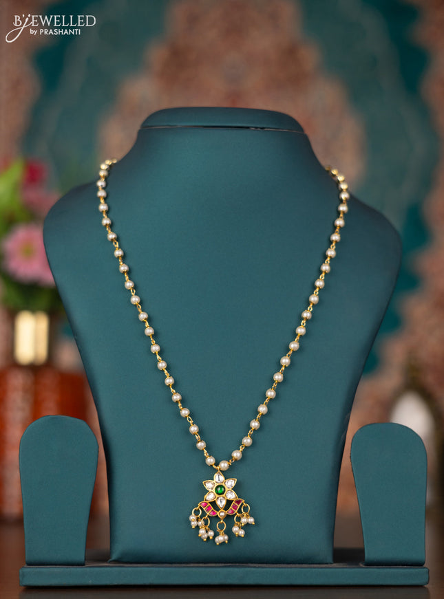 Pearl necklace with kemp jadau kundan stones