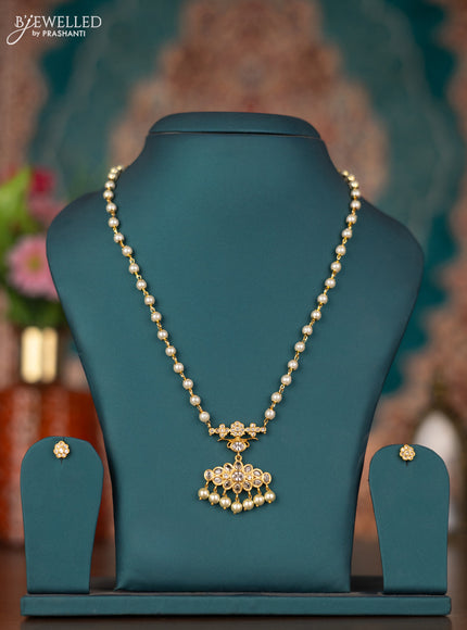 Pearl necklace with cz stones pendant and pearl hangings