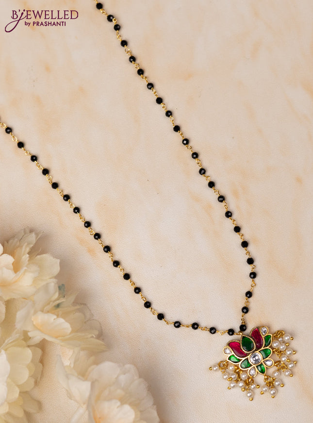 Mangalsutra lotus pendant with kemp jadau kundan stones and pearl hangings without earrings