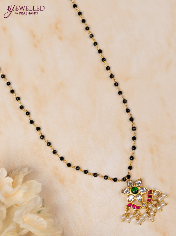 Mangalsutra with kemp jadau kundan stones and pearl hangings without earrings