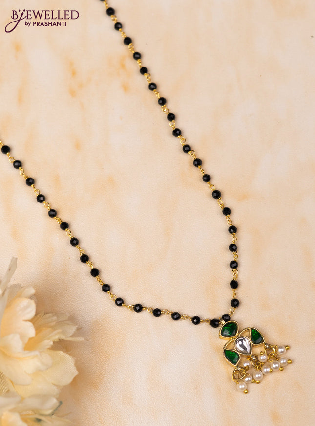 Mangalsutra with green jadau kundan stones and pearl hangings without earrings