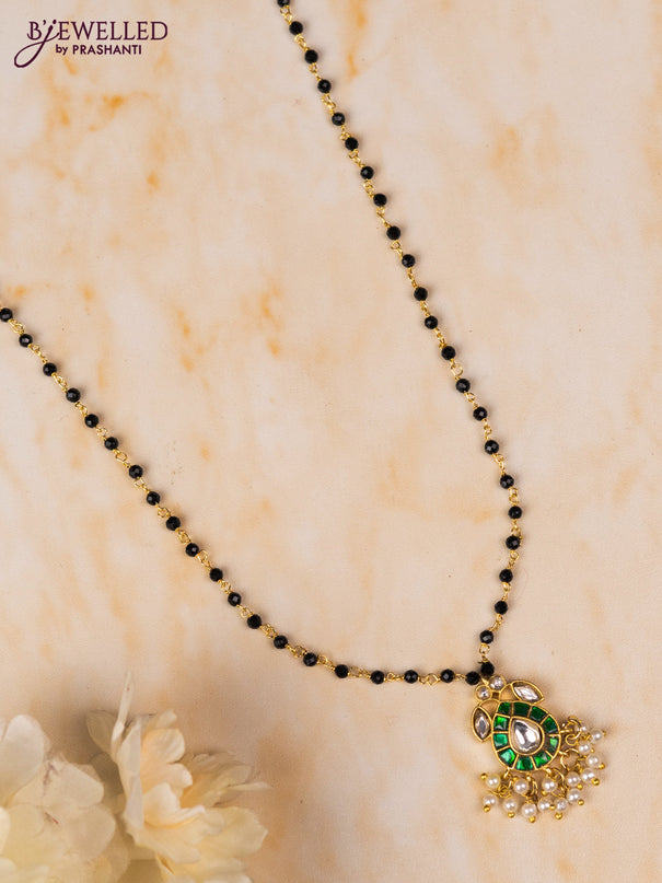 Mangalsutra with green jadau kundan stones and pearl hangings without earrings