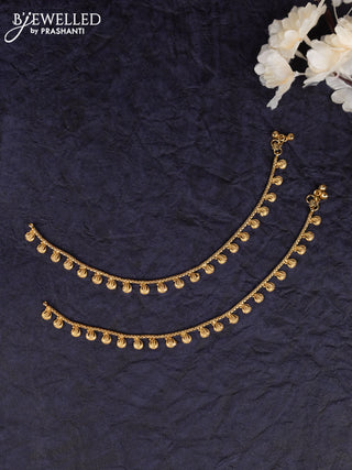 Antique anklet with leaf design