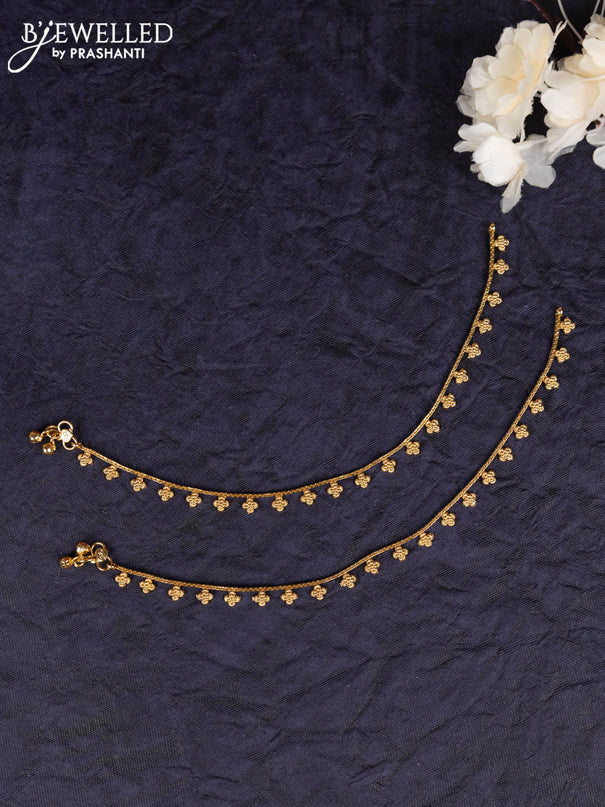 Antique anklet with simple design
