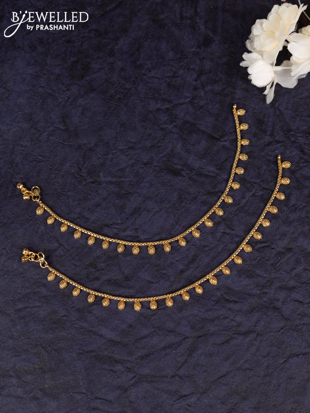Antique anklet with simple design