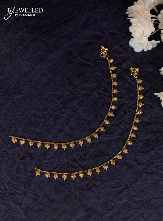 Antique anklet with simple design