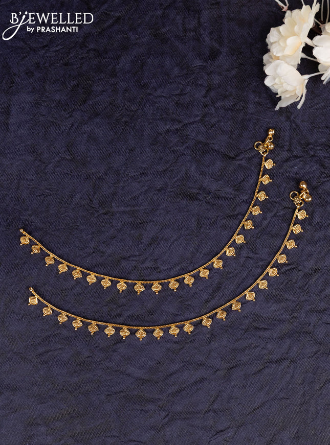 Antique anklet with simple design