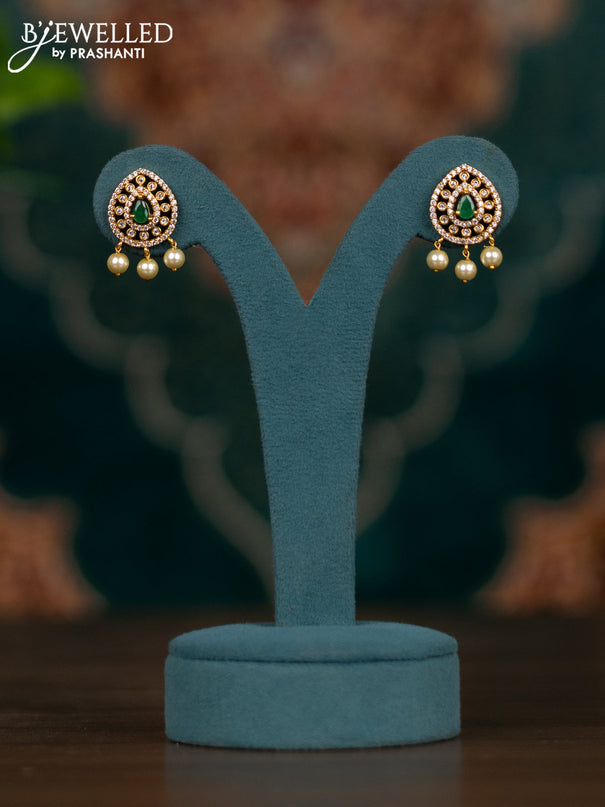 Pearl necklace with emerald & cz stones and pearl hangings