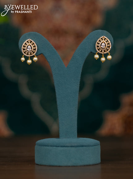 Pearl necklace with cz stones and pearl hangings