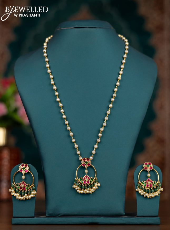 Pearl necklace with kemp jadau kundan stones and pearl hangings