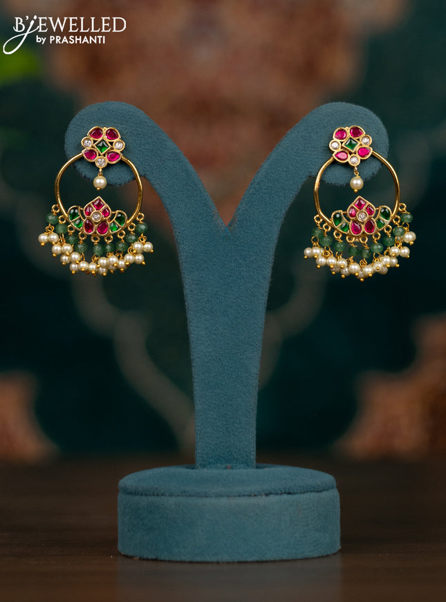 Pearl necklace with kemp jadau kundan stones and pearl hangings