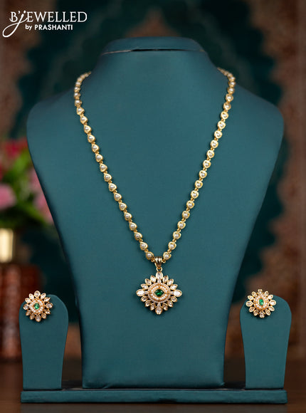 Pearl necklace with emerald & cz stones and pearls