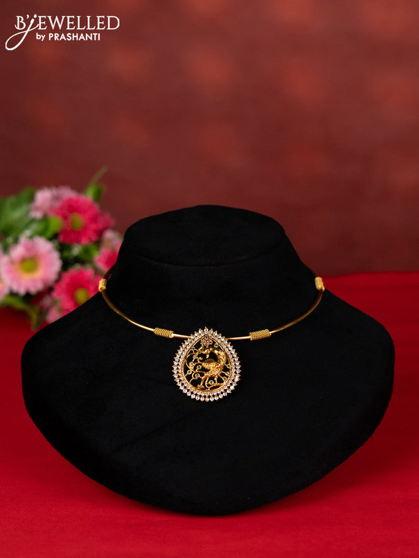 Ring type choker peacock design with kemp and cz stones