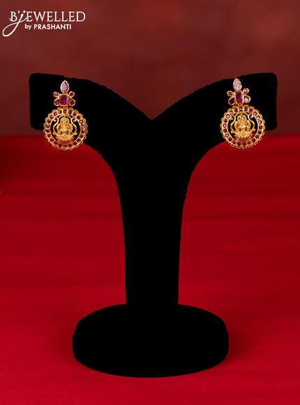 Ring type choker lakshmi pendant with pink kemp stones