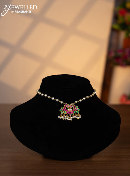 Pearl choker with kemp jadau kundan stones and pearl hangings without earrings