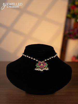 Pearl choker with kemp jadau kundan stones and pearl hangings without earrings