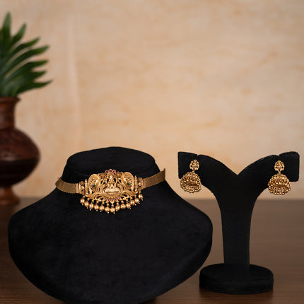 Collection image for: Antique Choker