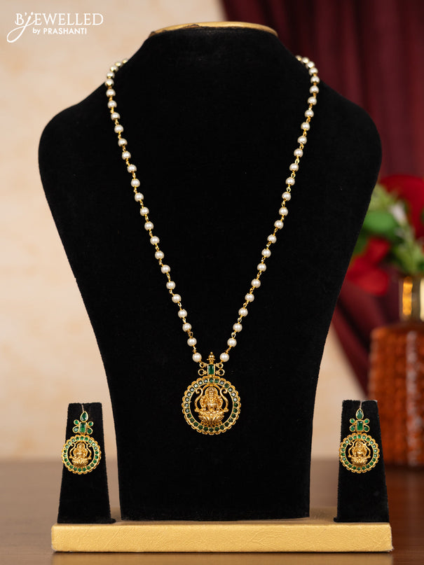 Pearl necklace lakshmi design with emerald stones