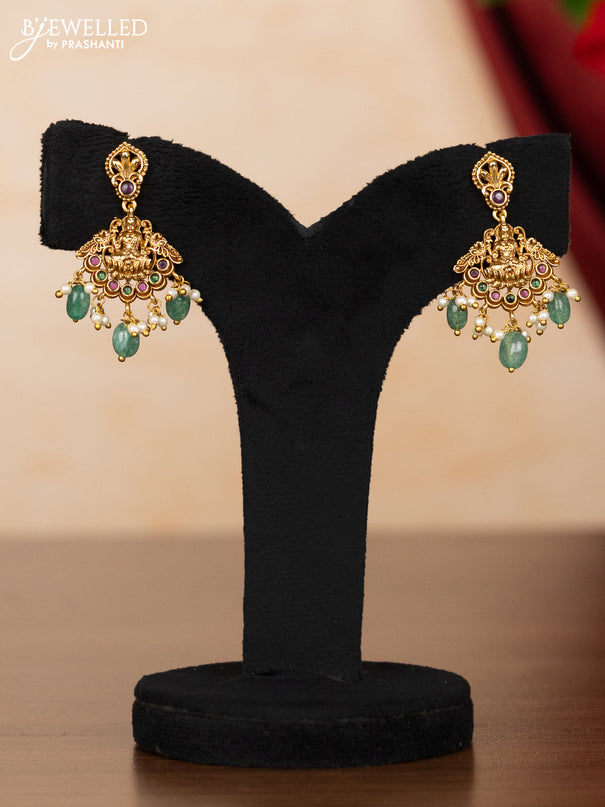Pearl necklace lakshmi pendant with kemp stones and pearl & mint green beads hangings