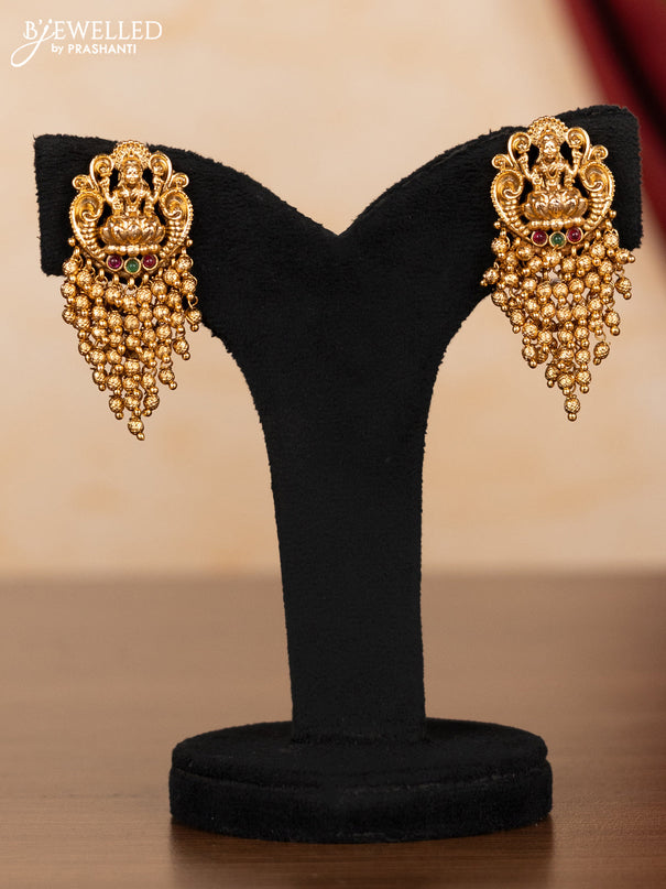 Pearl necklace lakshmi pendant with kemp stones and golden beads hangings