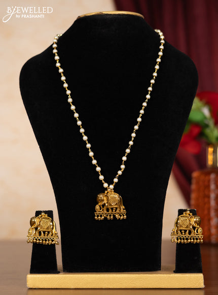 Pearl necklace with elephant pendant and golden beads hangings
