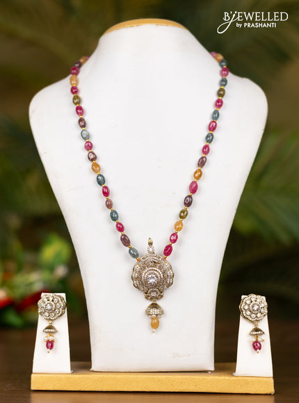 Beaded multicolor necklace with pendant in victorian finish