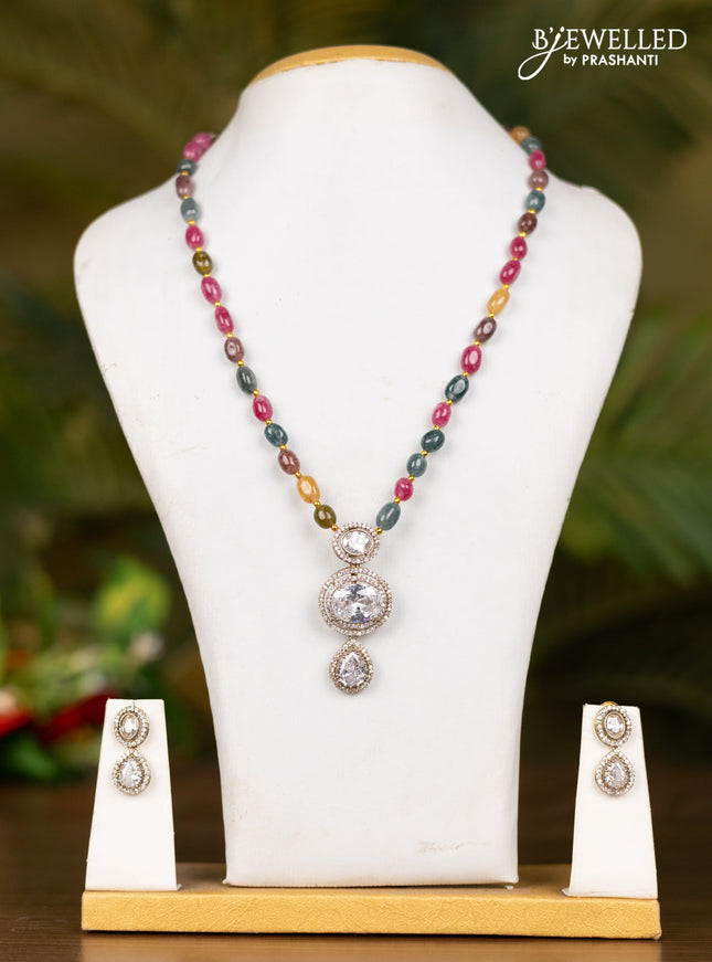 Beaded multicolor necklace with pendant in victorian finish