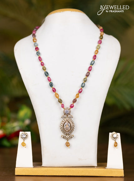 Beaded multicolor necklace with pendant in victorian finish
