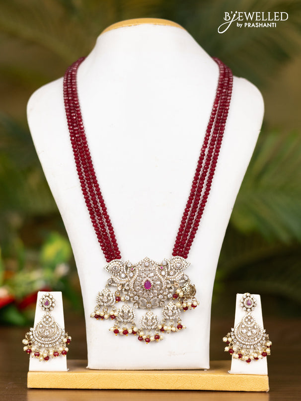 Beaded triple layer maroon necklace with floral pendant in victorian finish
