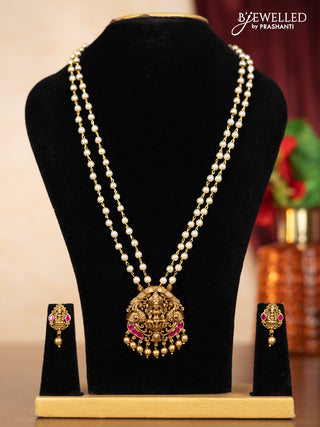 Pearl double layer haaram with pink jadau stones and golden beads hangings