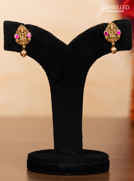 Pearl double layer haaram with pink jadau stones and golden beads hangings