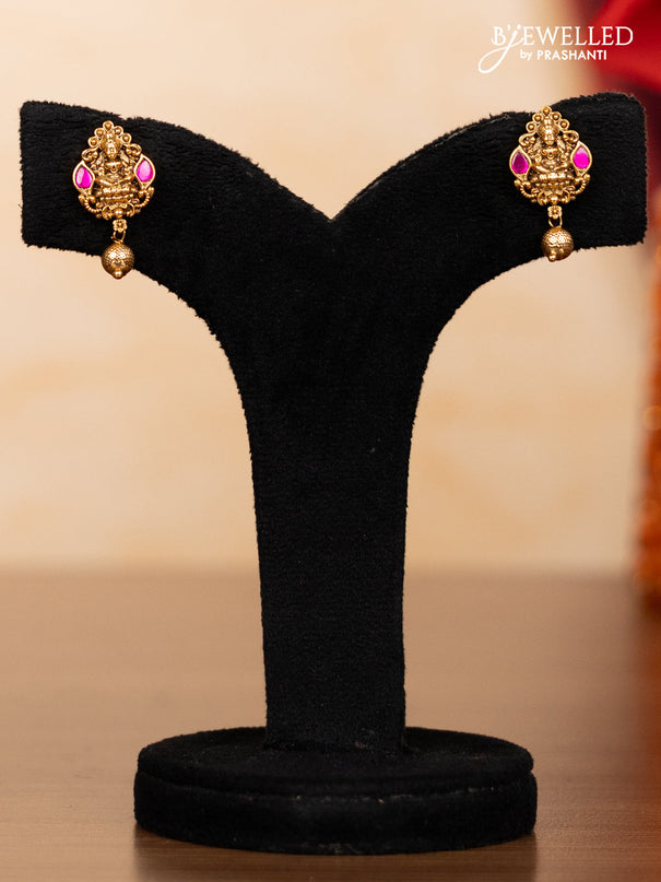 Pearl double layer haaram with pink jadau stones and golden beads hangings